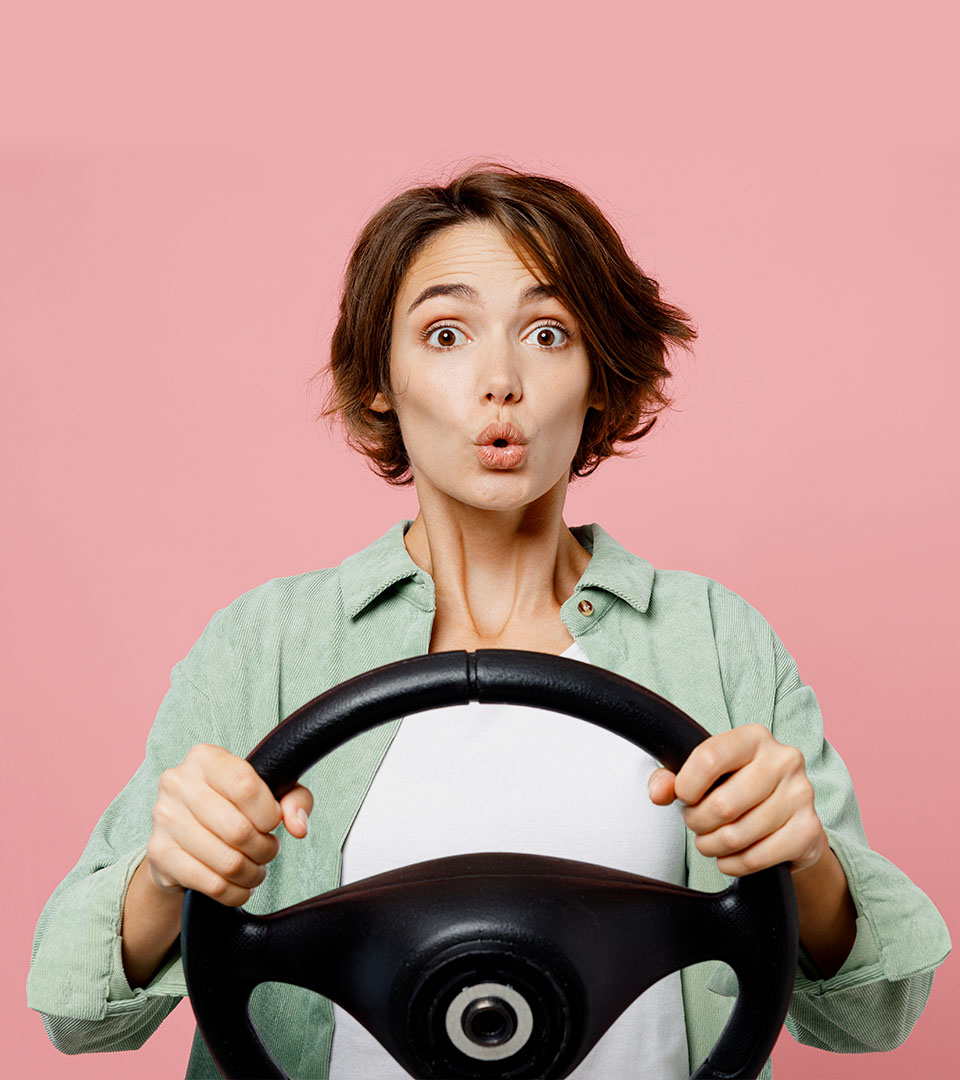conductrice au volant